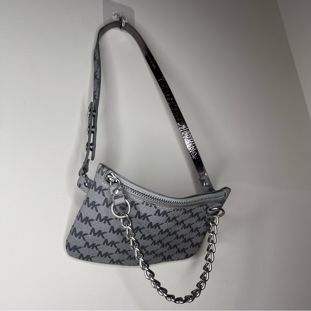 Michael Kors Signature Logo Pull Chain Silver Belt Bag Zippered Clutch Gray - Picture 3 of 4